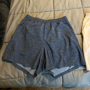 Men’s Lululemon Pace Breaker Shorts 5” inseam size L